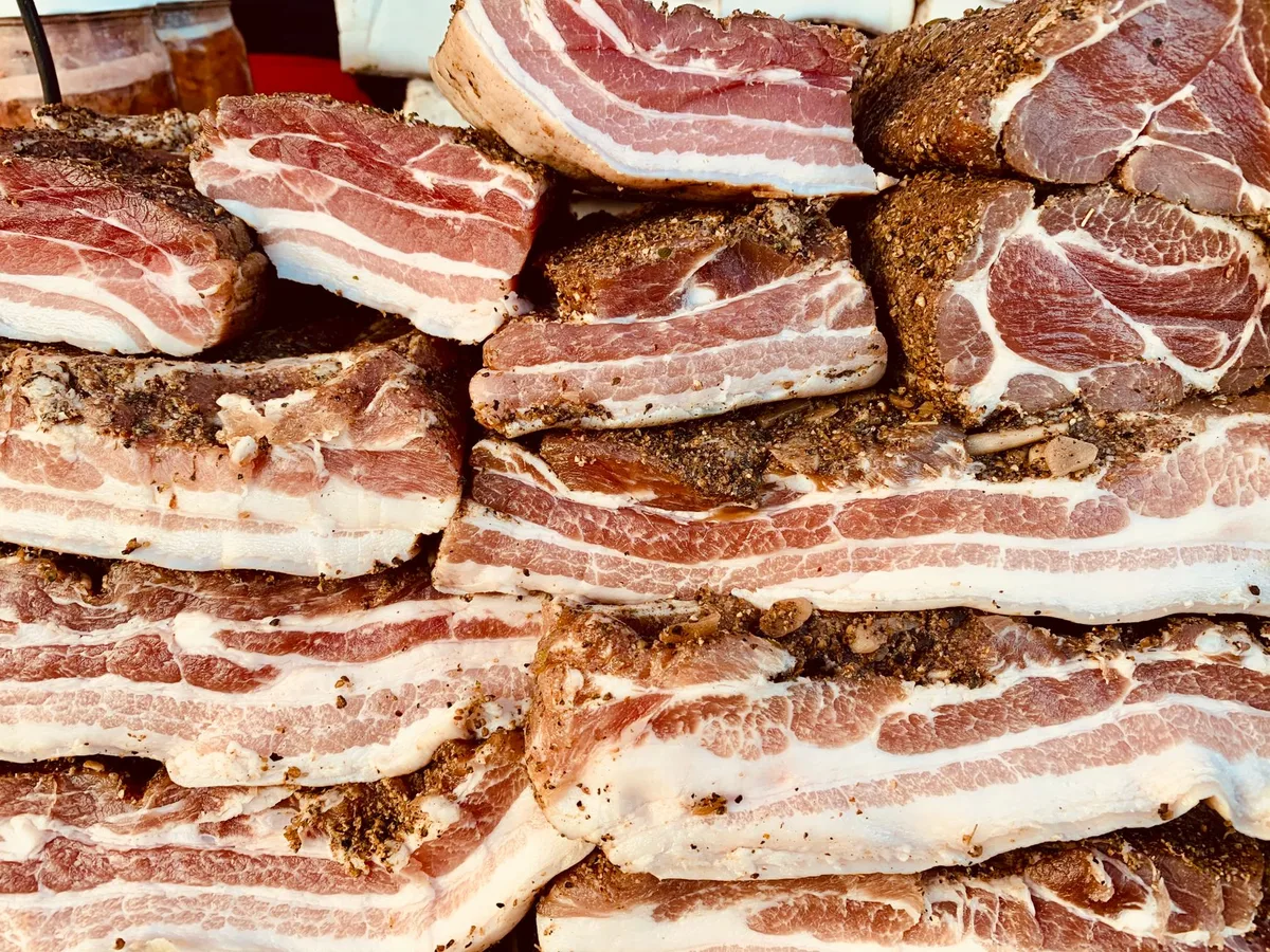 bacon thickness comparison