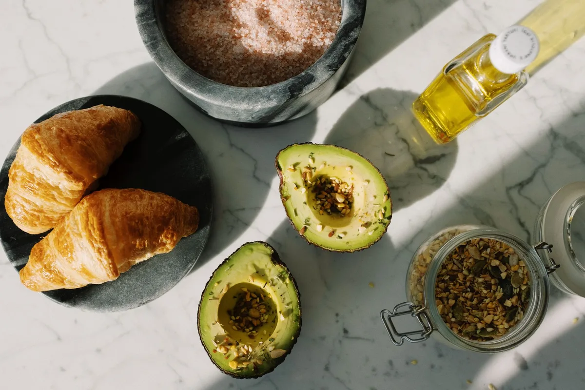 oil spray bottle with avocado oil